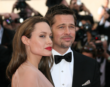Angelina Jolie and Brad Pitt couple photo in red carpet